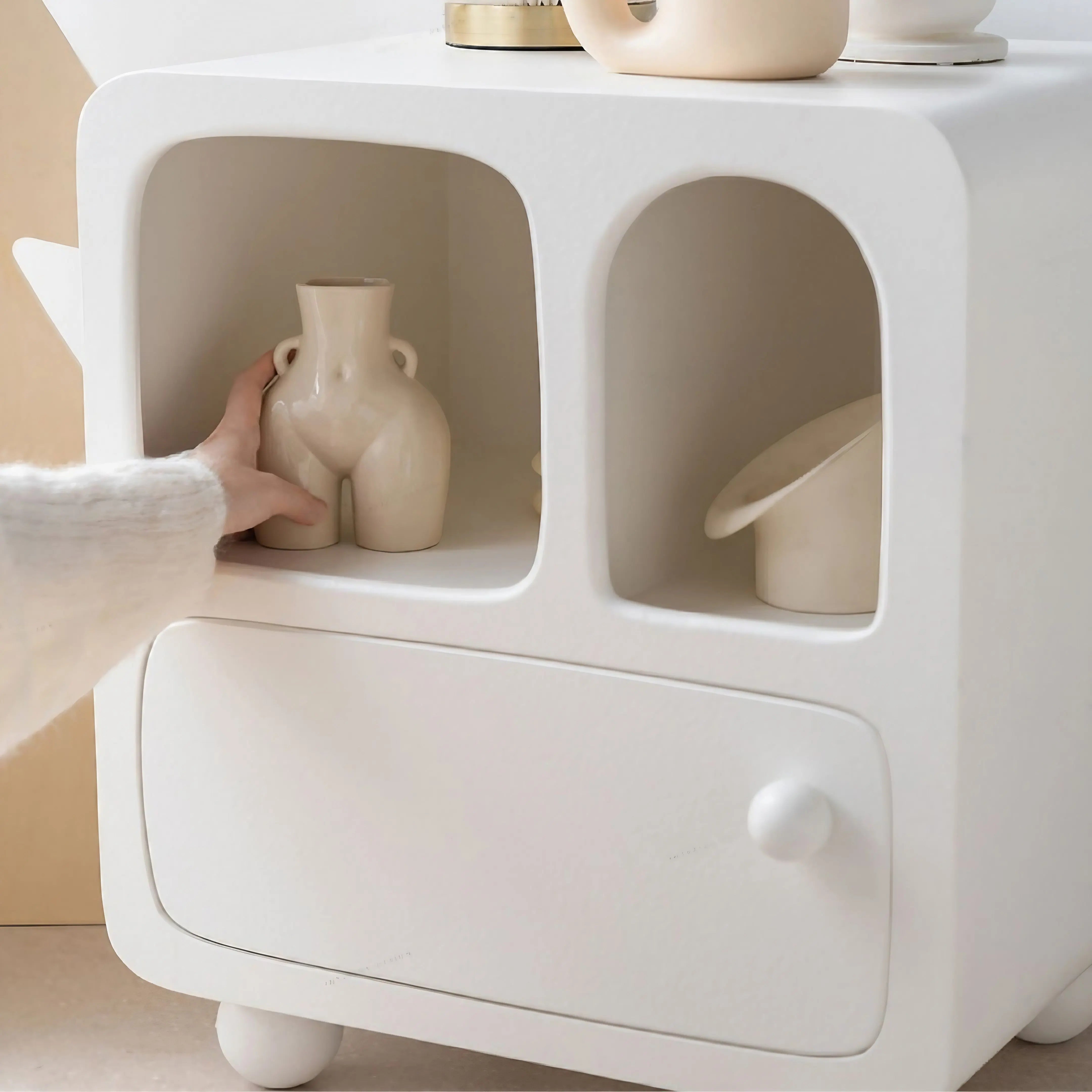 ELLA SIDE TABLE - KKUSO.HOME
