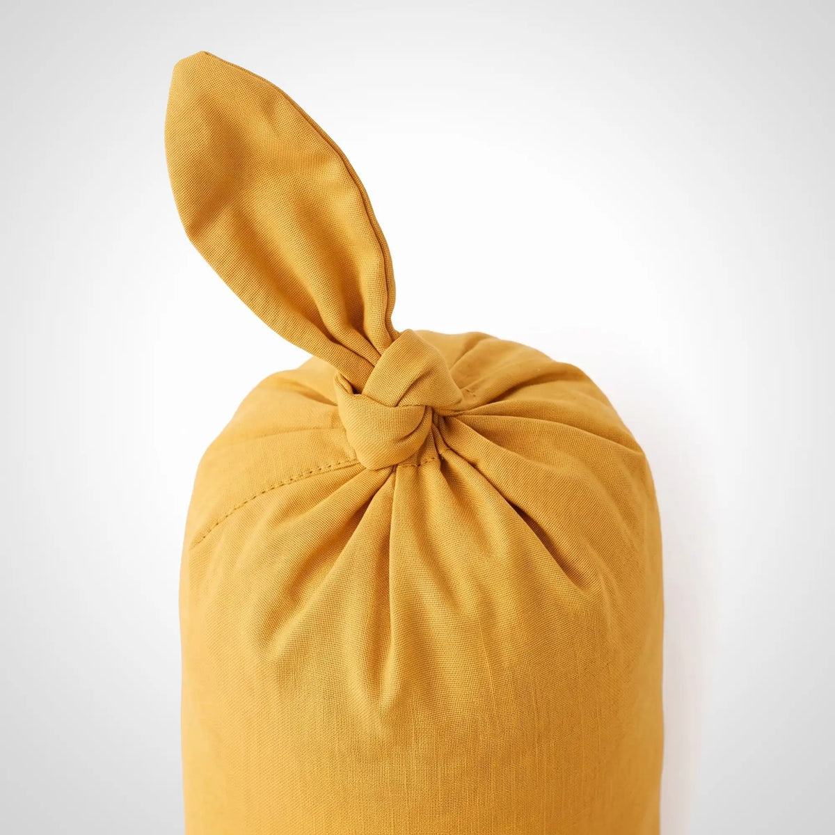 KKUSO PLUSH CUSHION - KNOTTY BUTTER SCOTCH