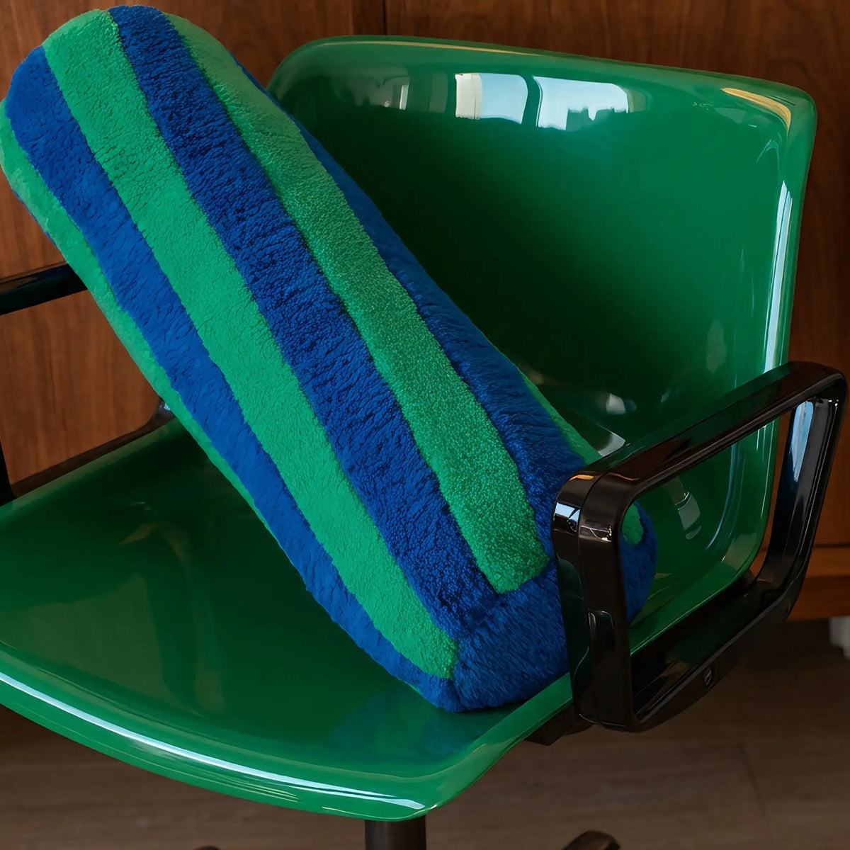 KKUSO PLUSH CUSHION - MESSUP OCEAN GROOVE