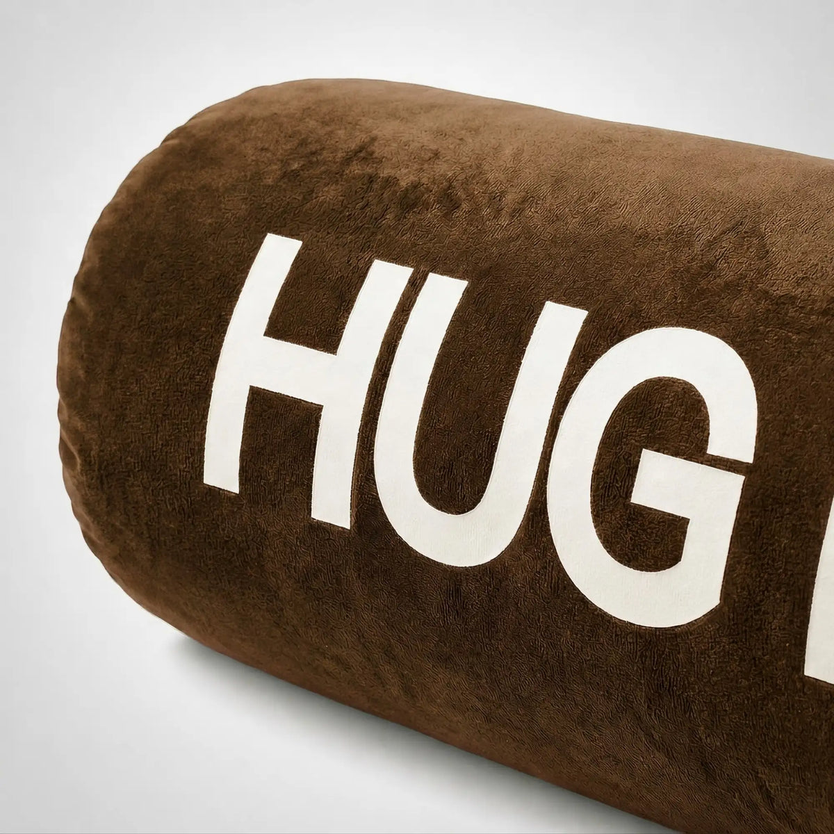 KKUSO PLUSH CUSHION - HUGME COCOA MOUSSE