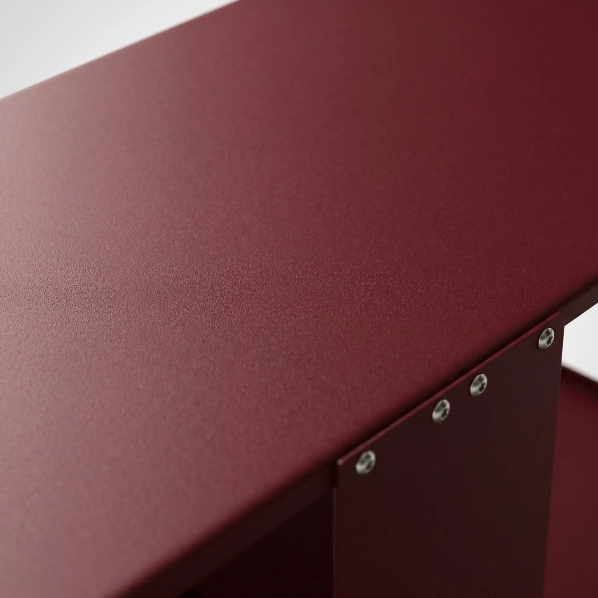 KKUSO METAL SHELF - ZIGGY BORDEAUX RED