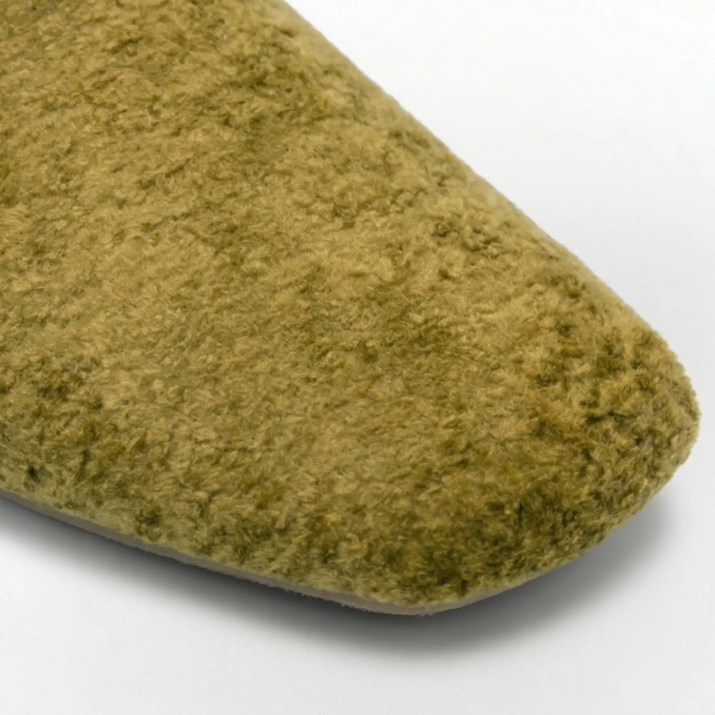 KKUSO SLIPPERS - ROWAN