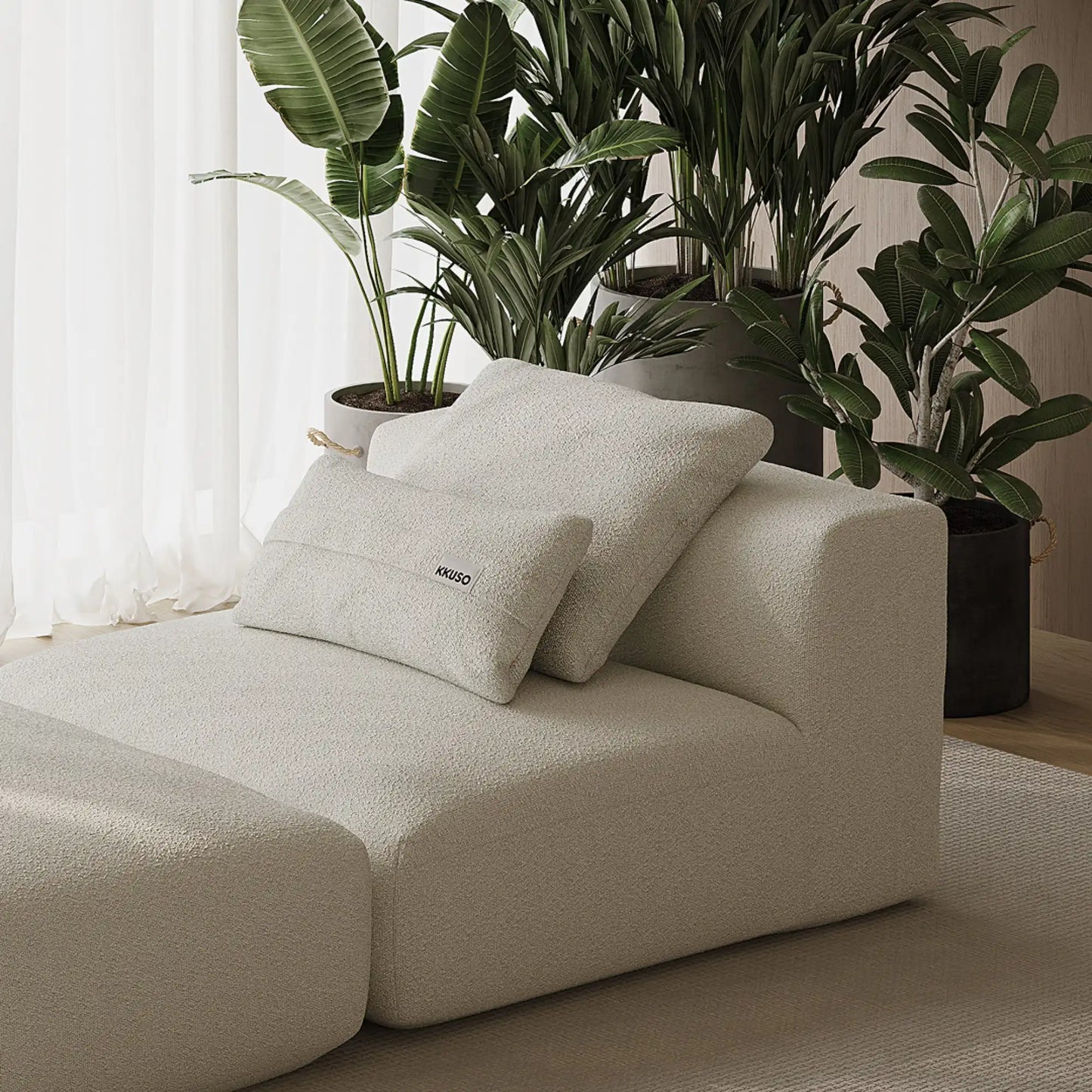 MOMO LOUNGER - BOUCLE SNOW WHITE