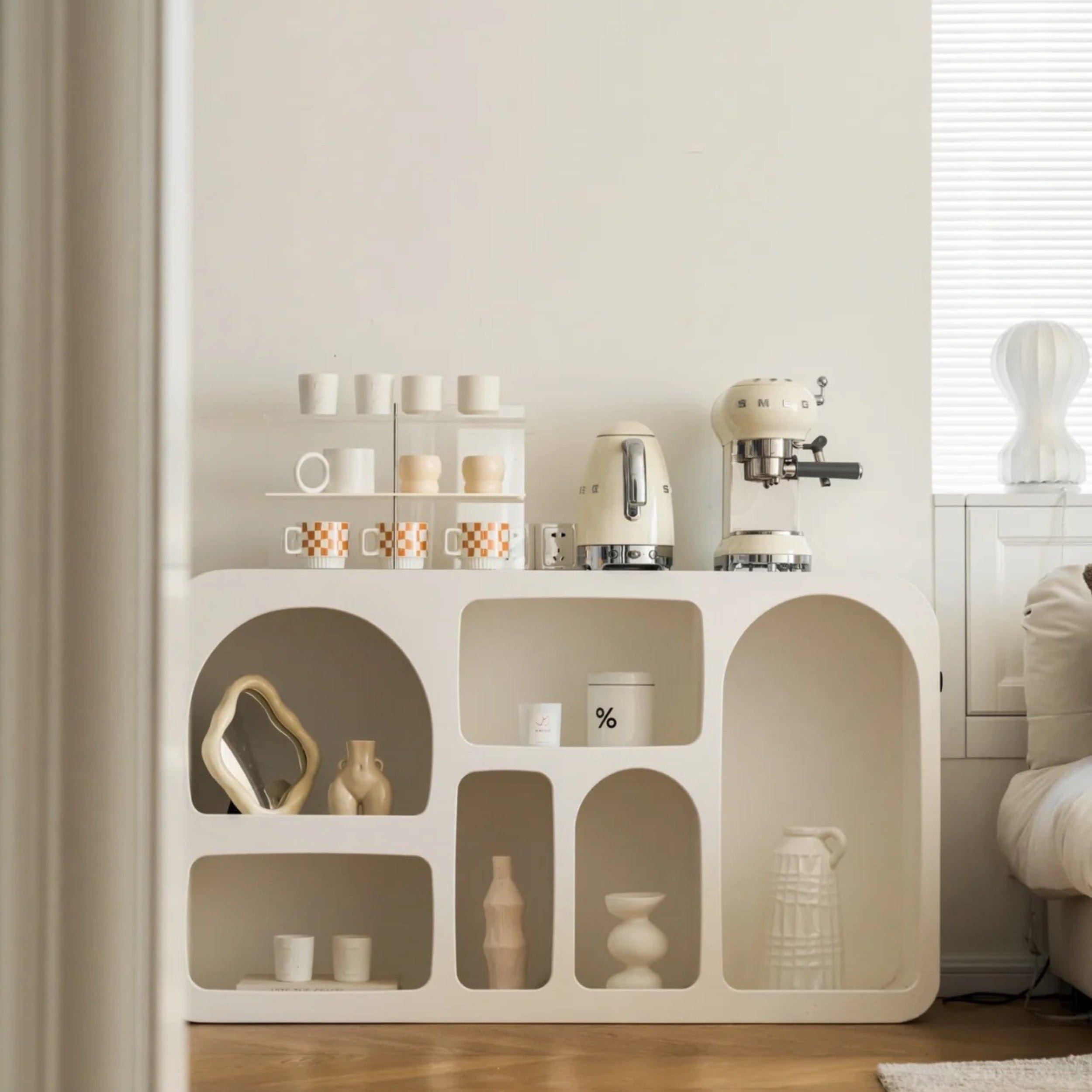 Aula Shelf - pootato