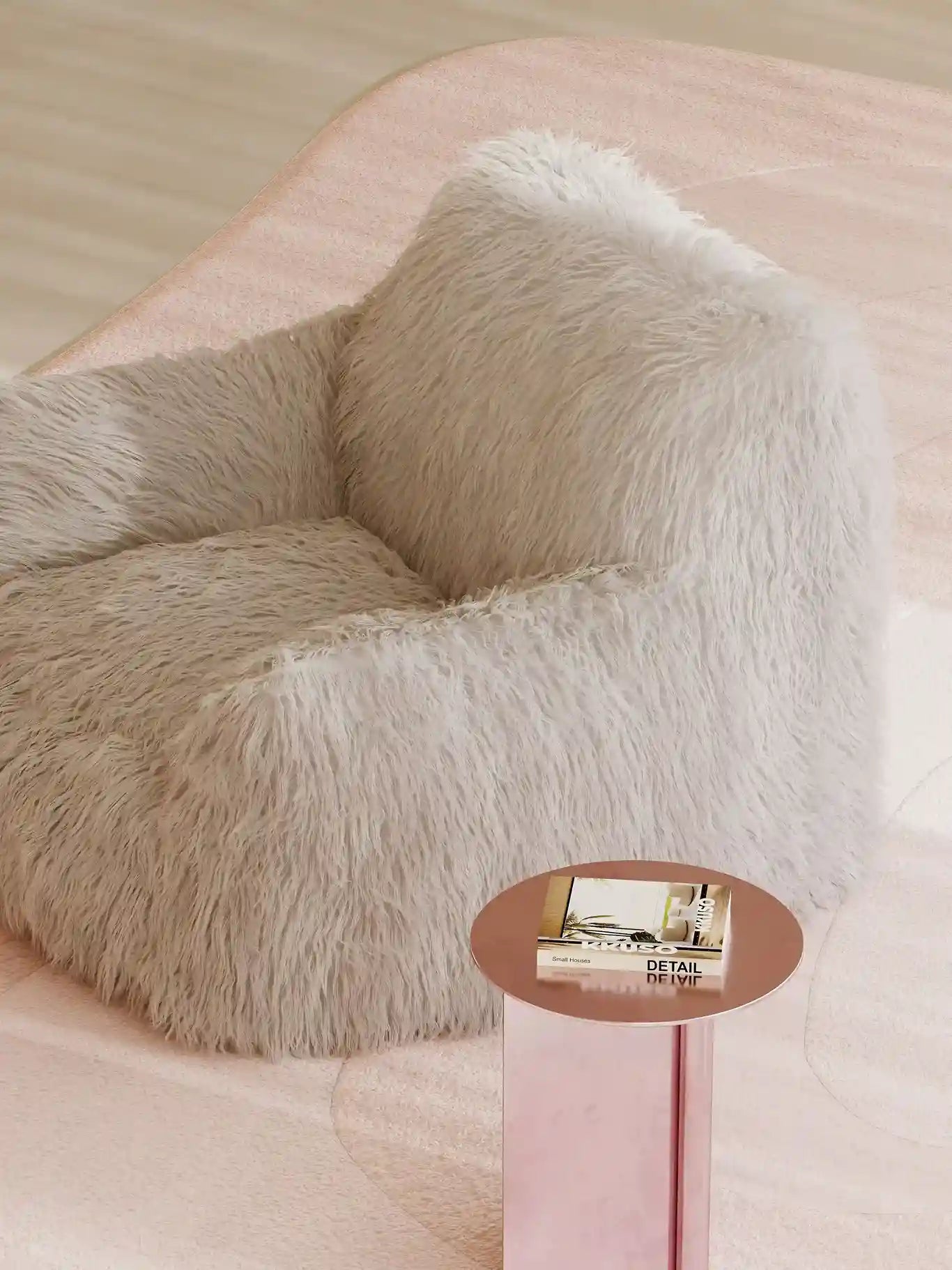 DODO LOUNGE CHAIR - FAUX FUR