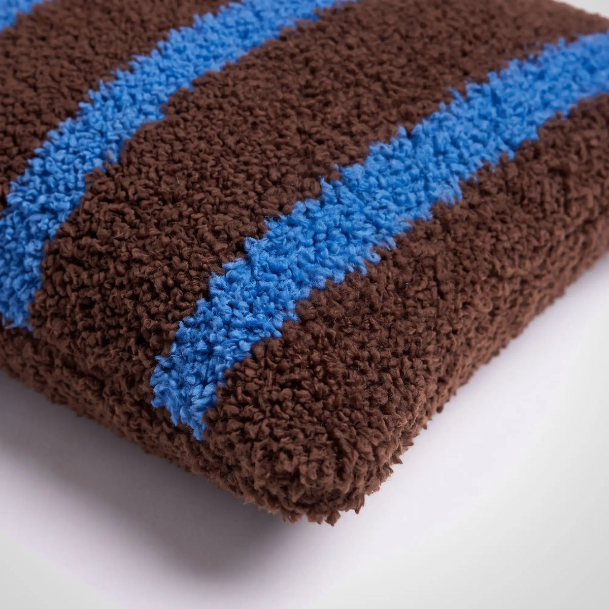 KKUSO PLUSH CUSHION - LOCO COCOA POP