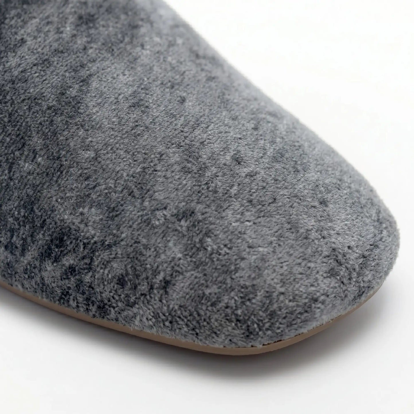KKUSO SLIPPERS - ROWAN