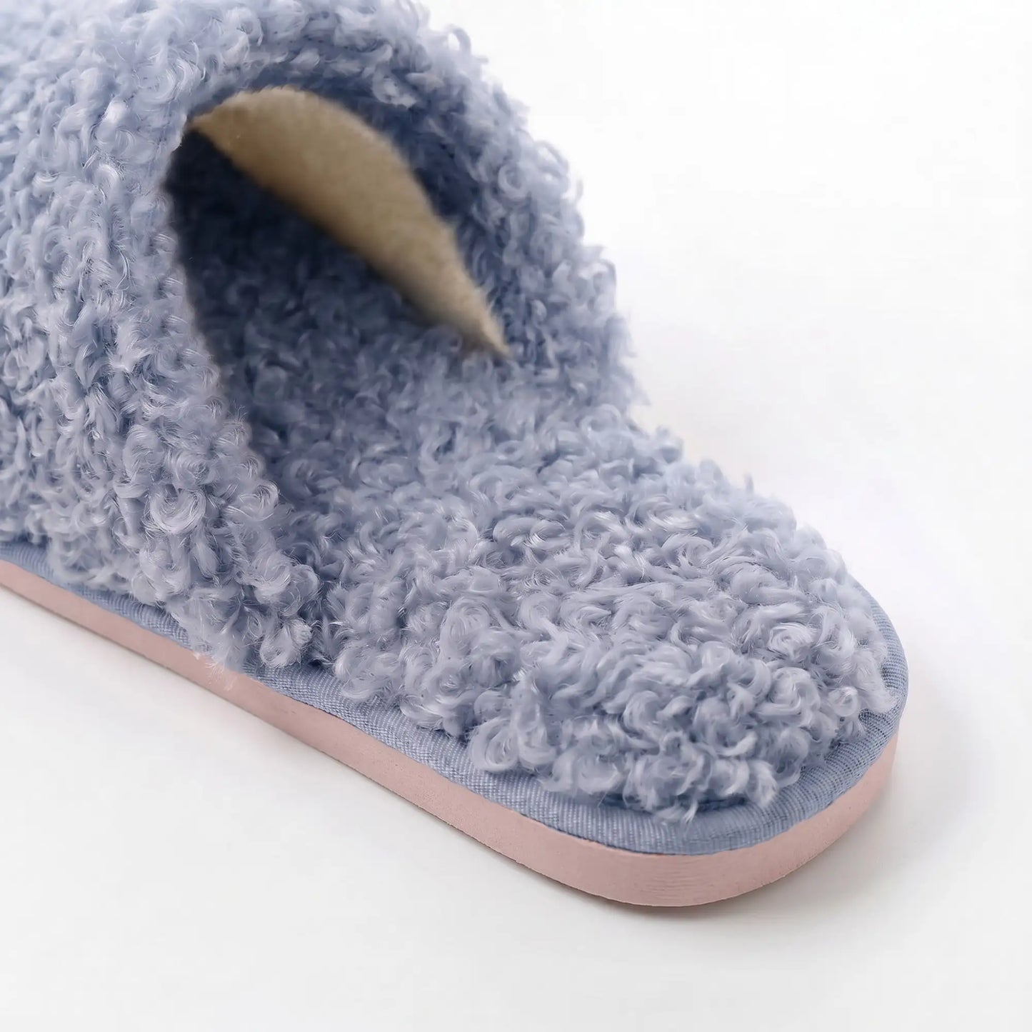 KKUSO SLIPPERS - SNUG