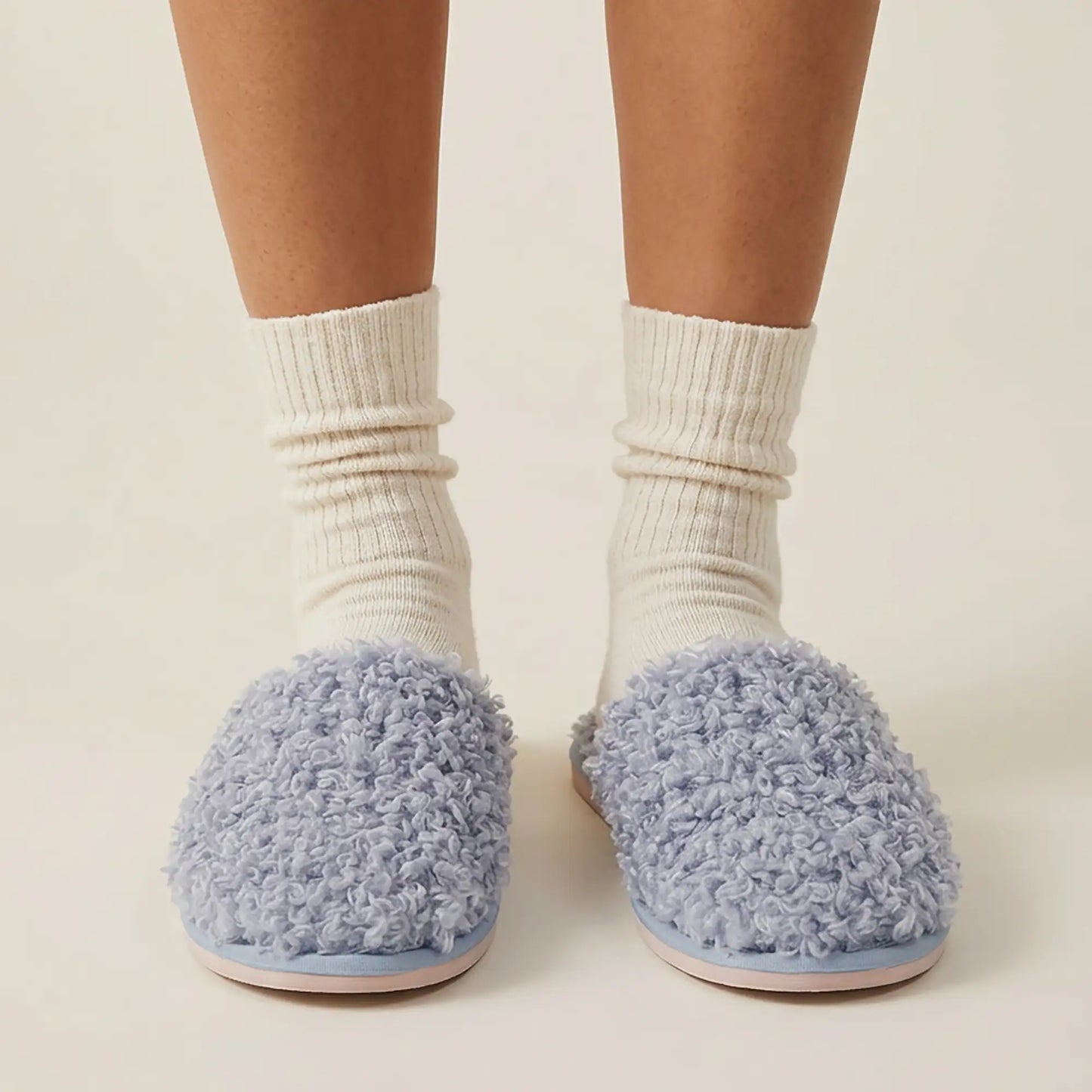 KKUSO SLIPPERS - SNUG