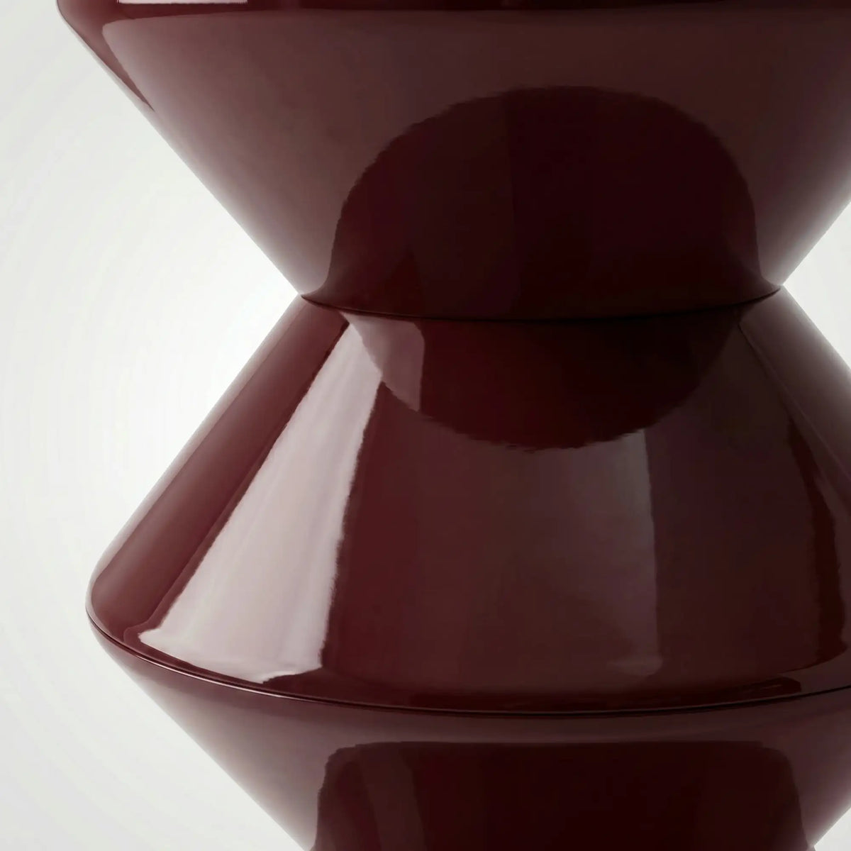 KKUSO ABS SIDE TABLE - BONGO MAROON RED