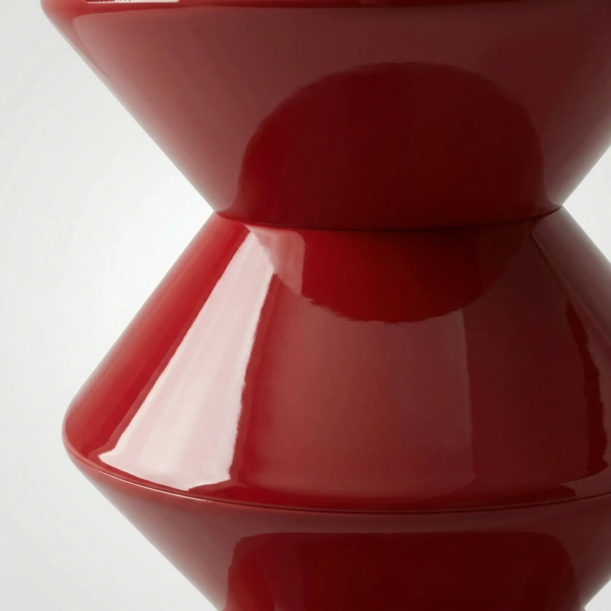 KKUSO ABS SIDE TABLE - BONGO BRIGHT RED