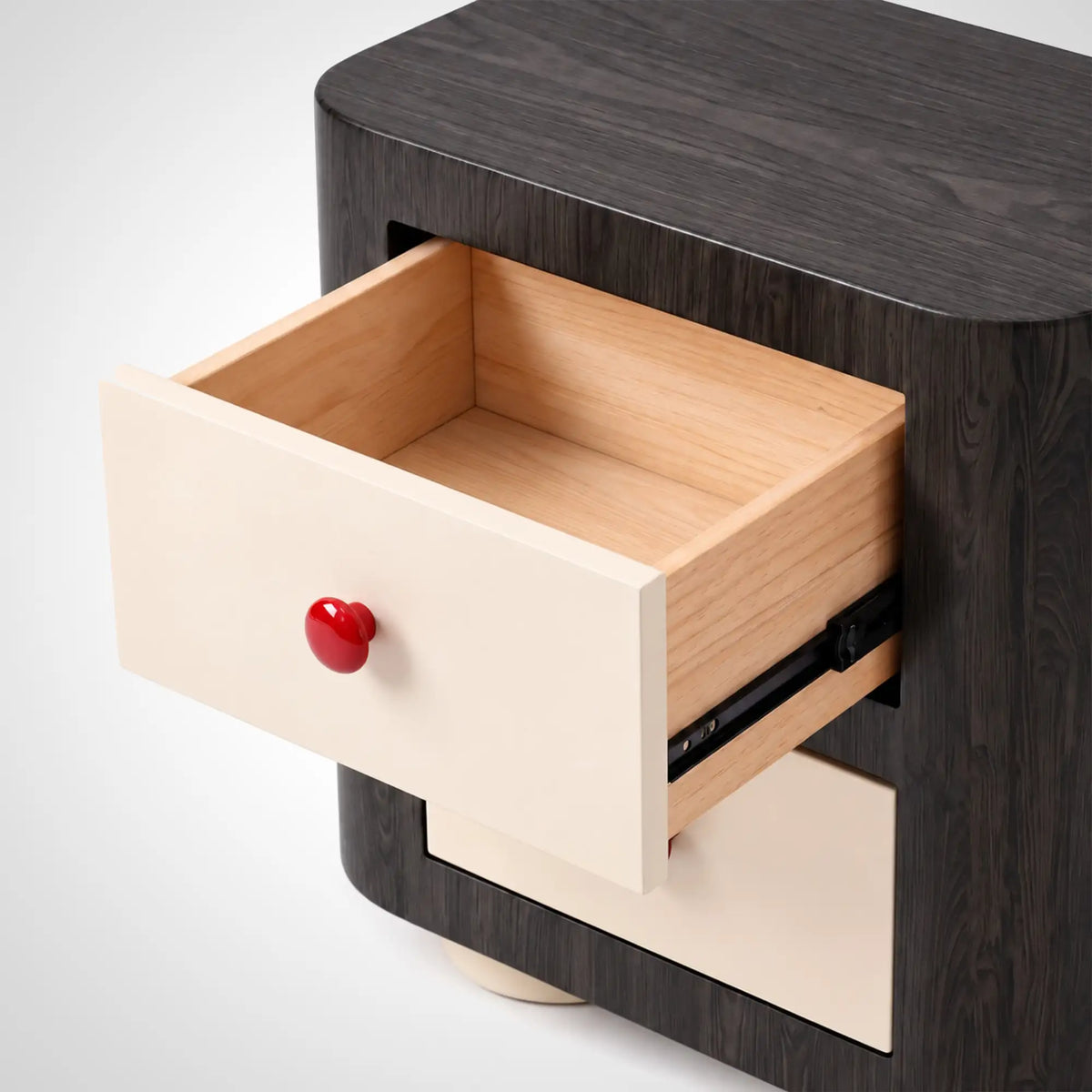 KKUSO WOODEN BEDSIDE TABLE - PINOC BLACK OAK