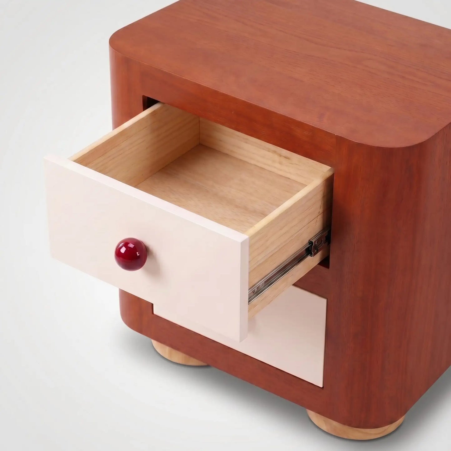 KKUSO WOODEN BEDSIDE TABLE - PINOC