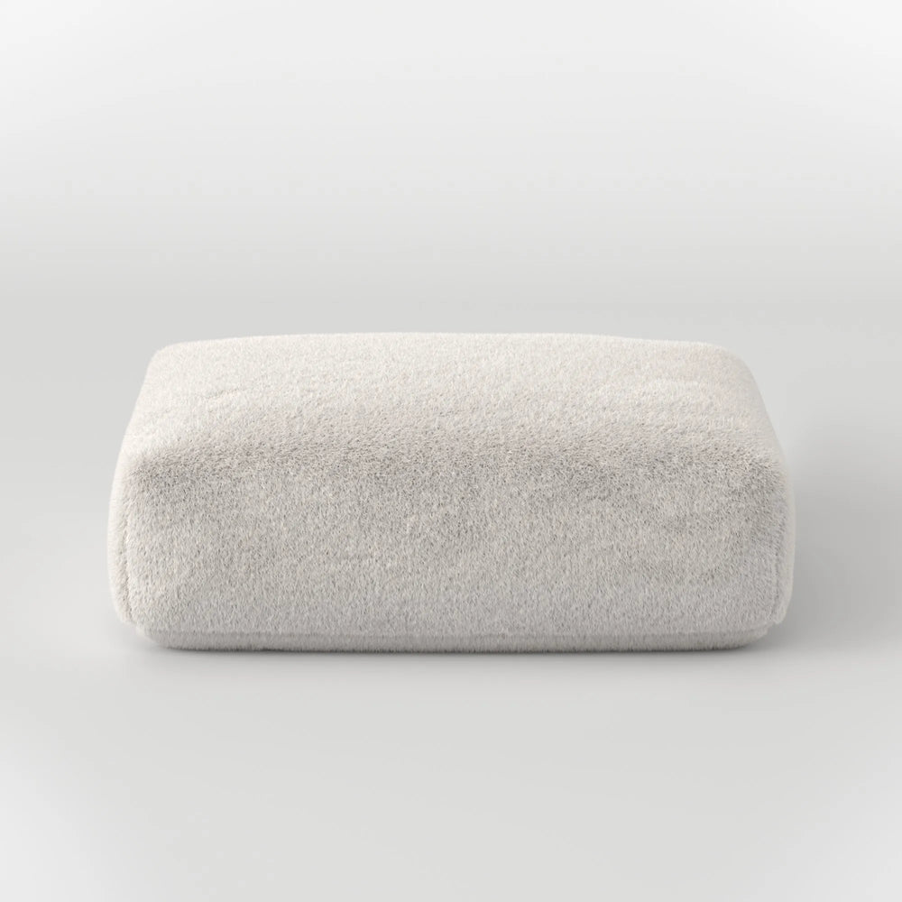 MOMO OTTOMAN - SOFT FUR IVORY CLOUD