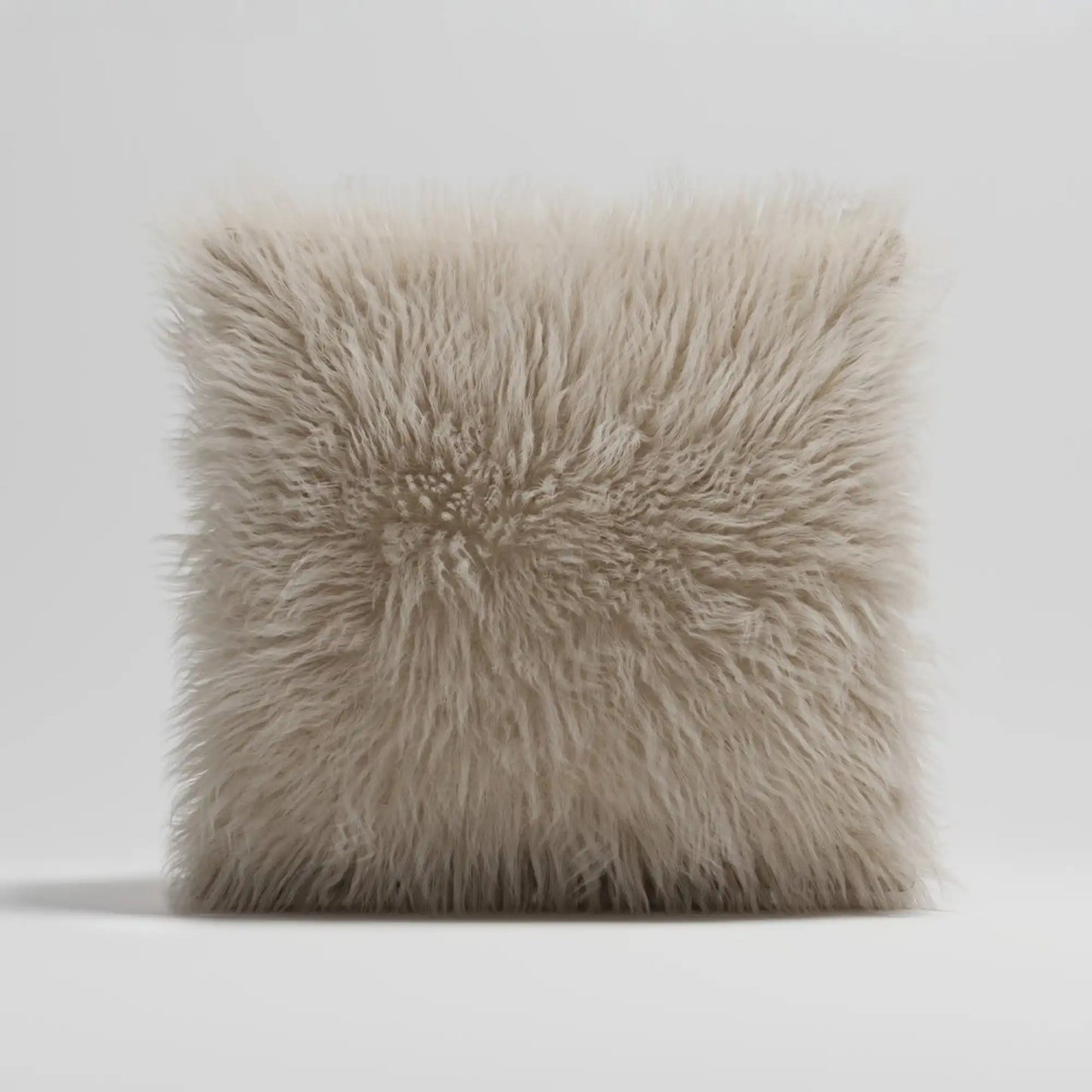 MOMO PILLOW - FAUX FUR CAFE CREME MEDIUM