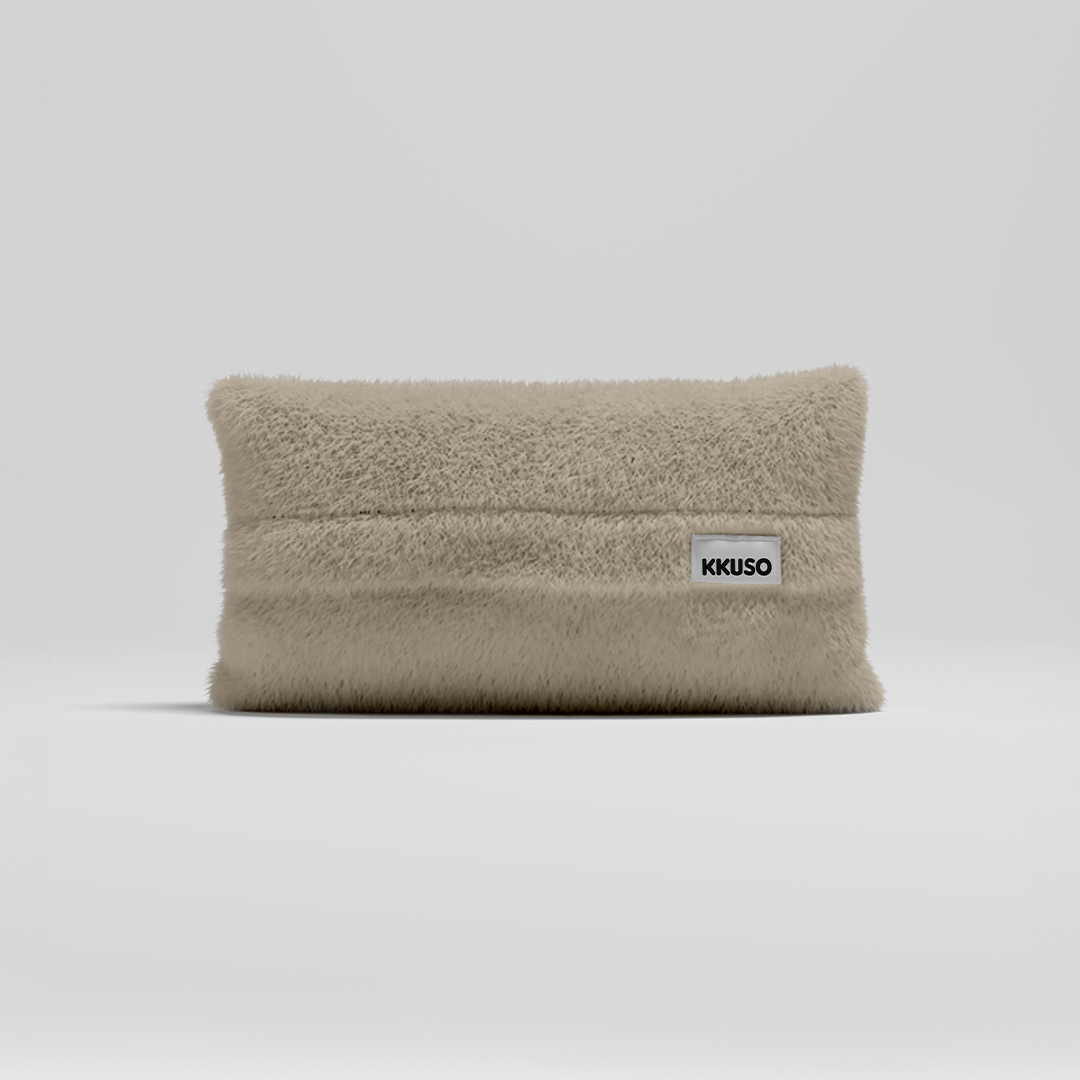 MOMO PILLOW - SOFT FUR WARM OAT SMALL