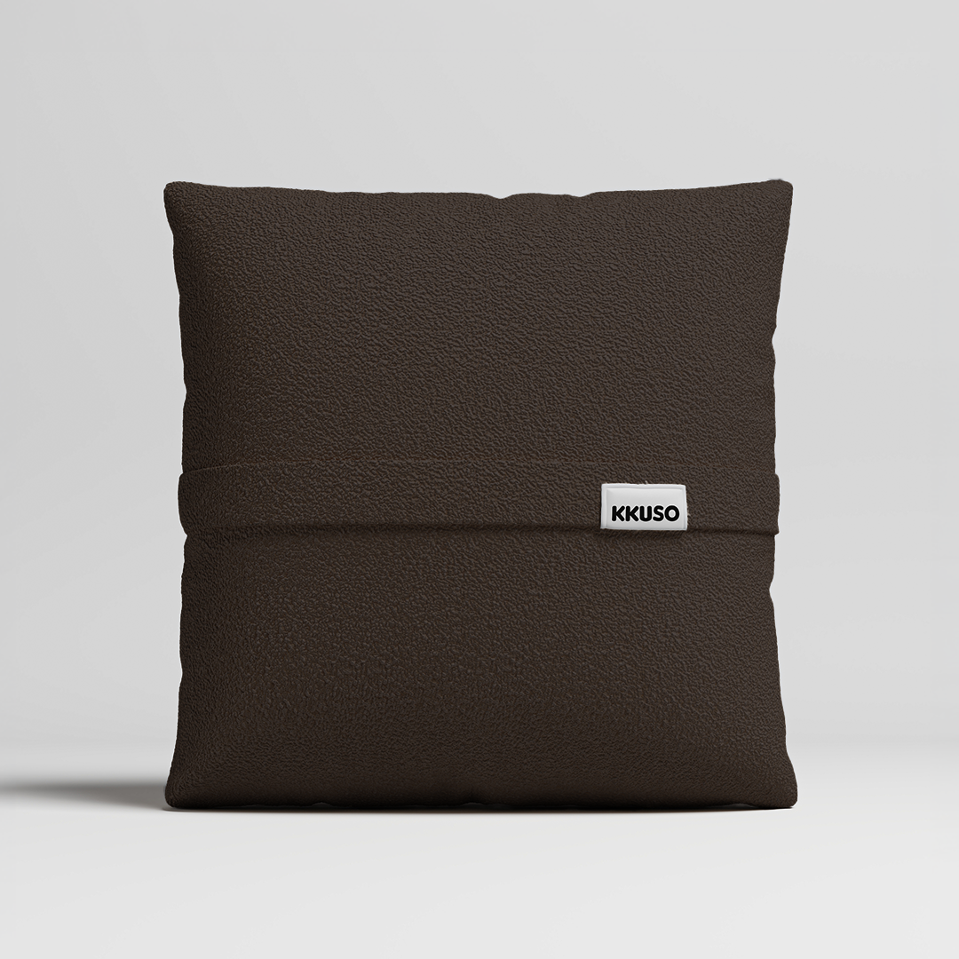 MOMO PILLOW - TEDDY FLEECE CHOCOLATE MEDIUM